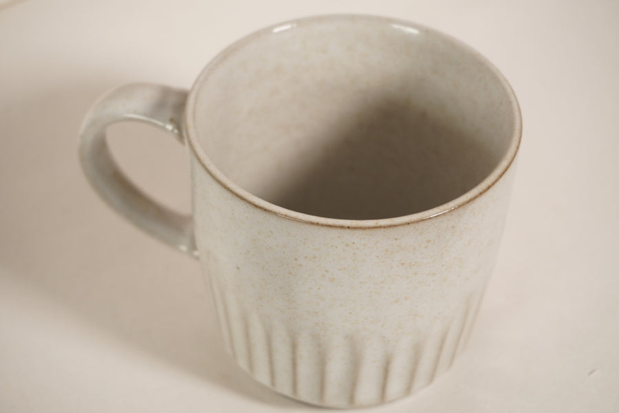 Tasse en grès