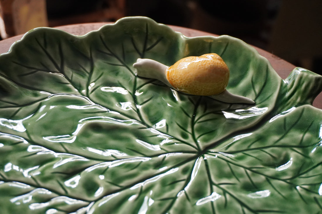 Assiette Feuille avec Escargot Geranium